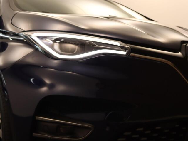 Renault ZOE R135 Serie Limitee Riviera 52 kWh SOH 94,6 % !!!- LEDEREN BEKLEDING - PARKEERSENSOREN VOOR/ ACHTER - BOSE AUDIO - DODEHOEK DETECTIE - KOOPACCU - FACELIFT MODEL - CLIMATE CONTROL - PARKEERASSISTENT - 16 INCH LICHT METALEN VELGEN