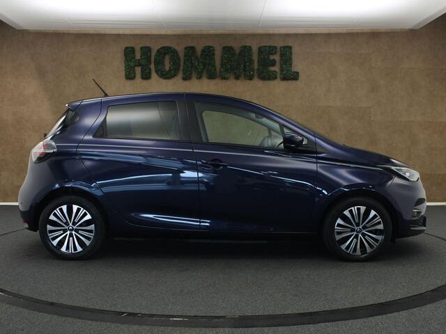 Renault ZOE R135 Serie Limitee Riviera 52 kWh SOH 94,6 % !!!- LEDEREN BEKLEDING - PARKEERSENSOREN VOOR/ ACHTER - BOSE AUDIO - DODEHOEK DETECTIE - KOOPACCU - FACELIFT MODEL - CLIMATE CONTROL - PARKEERASSISTENT - 16 INCH LICHT METALEN VELGEN