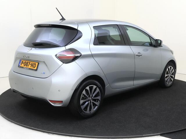Renault ZOE R135 Intens 52 kWh | Automaat | SOH Waarde 88.5 % | Navigatie | Camera | Parkeersensoren | Climate Control | Cruise Control | Android Auto | Apple Carplay