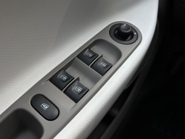 Renault ZOE R90 Life 41 kWh KOOP BATTERIJ NAVI AIRCO