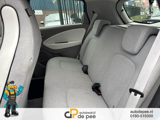 Renault ZOE R90 Life 41 kWh GARANTIE/ACCUHUUR/CLIMA/CRUISE/TREKHAAK/LICHTMETAAL/PARKEERSENS. rijklaarprijs!