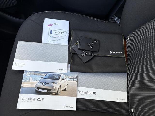 Renault ZOE Q90 Intens Quickcharge 41 kWh (ex Accu) / SOH 84% / Achteruitrijcamera / Airco / Automaat / Cruise control /