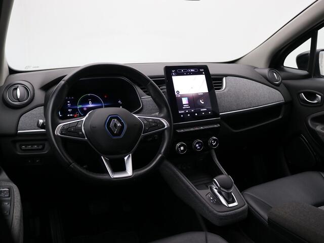 Renault ZOE R135 Intens Business 52 kWh / Warmtepomp / Trekhaak / Stoel en Stuurverwarming / SoH 86% / Achteruitrij Camera / Dodehoek Detectie / Historie Bekend / 1ste Eigenaar /