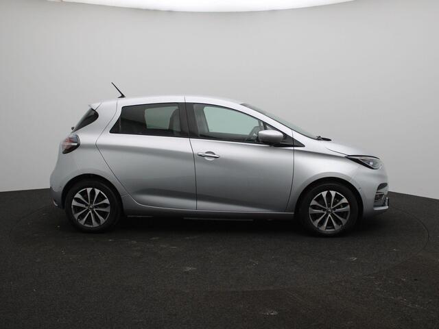 Renault ZOE R135 Intens 52 kWh incl. koopaccu SOH batterij 96.1% | Easy Link Navigatie met Apple CarPlay & Android Auto | Parkeersensoren v+a met achteruitrijcamera | Pack Winter met stoel- en stuurverwarming