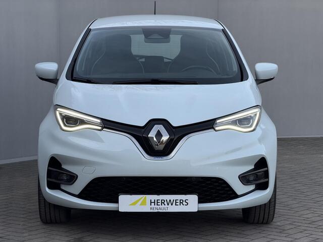Renault ZOE R135 Intens 52 kWh / SOH 92.7 / Koop Accu / Dealer Onderhouden / Camera / Navigatie / Stoel & Stuurwiel verwarming / Apple Carplay & Android Auto / DAB /