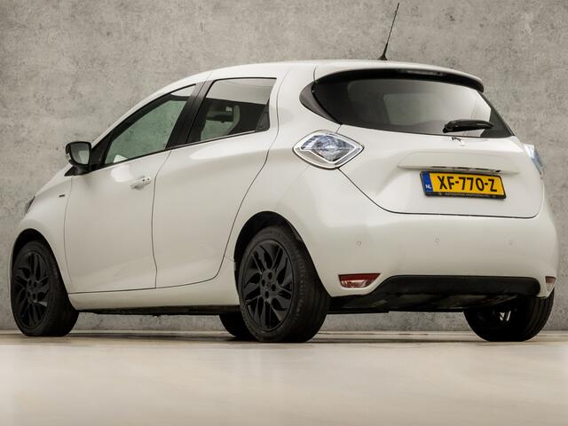 Renault ZOE R90 Bose Luxury 41 kWh Automaat (KOOPACCU, NAVIGATIE, PARELMOER, CLIMATE, BOSE AUDIO, CAMERA, GETINT GLAS, LEDER, KEYLESS, CRUISE, NIEUWSTAAT)