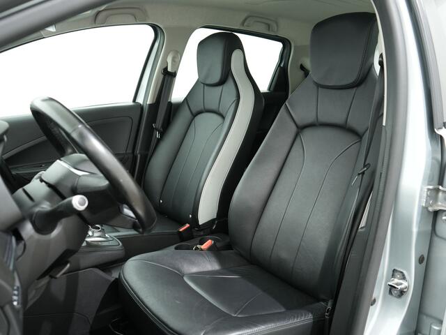 Renault ZOE R135 EDITION ONE 52 KWH ACCUKOOP CCS | Winterpakket | Camera | Privacy Glass