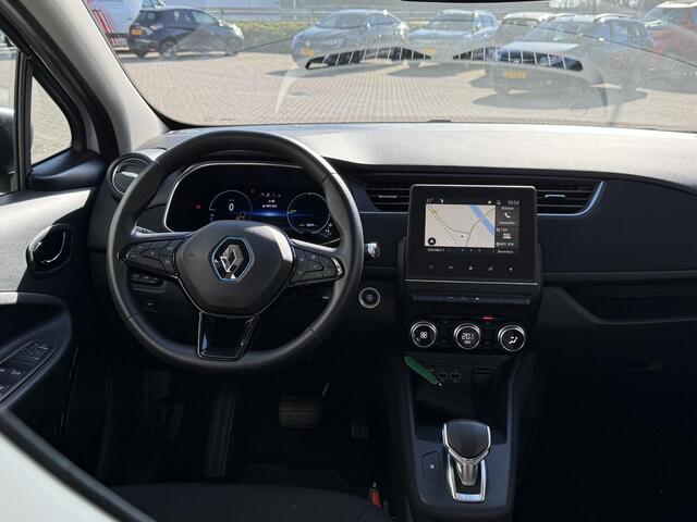 Renault ZOE R110 Life Carshare 52 kWh | NAP | Navigatie | Climate Control | DAB | Parkeersensoren | LED | Key-less | Cruise Control |
