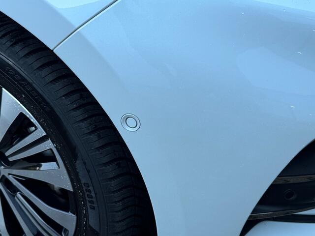 Renault ZOE R135 Riviera52 kWh - camera - stoel/stuurverwarming - navi