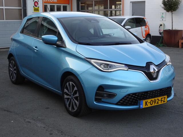 Renault ZOE R135 Intens 52 kWh Automatische airco, navigatie, licht metalen velgen, cruise controle, parkeersensoren voor en achter, apple carplay, andoid auto, achteruitrij camera, enz.