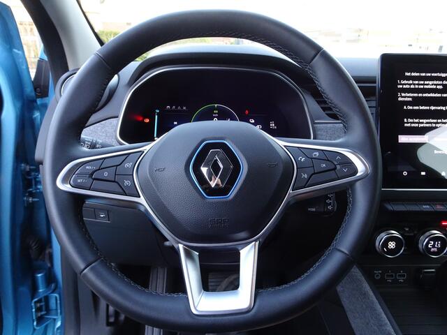 Renault ZOE R135 Intens 52 kWh Automatische airco, navigatie, licht metalen velgen, cruise controle, parkeersensoren voor en achter, apple carplay, andoid auto, achteruitrij camera, enz.