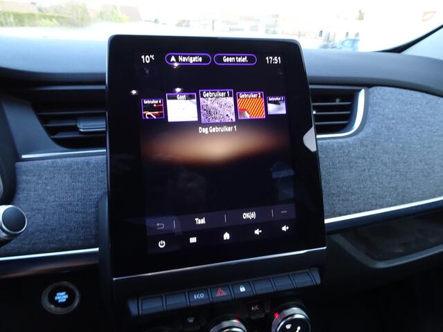 Renault ZOE R135 Intens 52 kWh Automatische airco, navigatie, licht metalen velgen, cruise controle, parkeersensoren voor en achter, apple carplay, andoid auto, achteruitrij camera, enz.