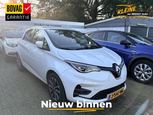 Renault ZOE R135 Intens 52 kWh | Dealeronderhouden | CCS Snelladen | Parkeersensoren voor + achter | Camera achter | Batterijconditie SoH waarde 95,2% | Batterijkoop!! | Geen huuraccu!! | Koopbatterij!! | Lage kilometerstand |