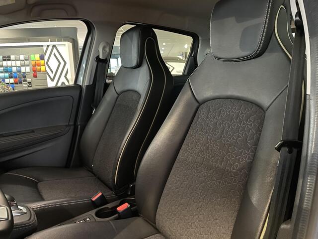 Renault ZOE R135 Iconic 52 kWh (Koop Accu) | BLIND SPOT | CAMERA | PARKEERSENSOREN | CLIMATE CONTROL | CRUISE CONTROL | APPLE CARPLAY