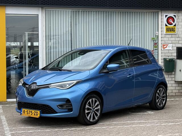 Renault ZOE R110 Life 52 kWh | Achteruitrijcamera | Climate Control | DAB | Climate Control | Lichtmetaal | Parkeersensoren | Cruise Control |