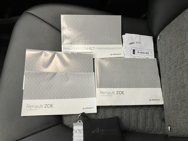 Renault ZOE R135 Intens Business 52 kWh / All season banden / SOH 90,66%.