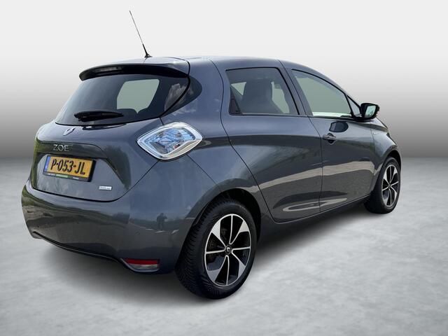 Renault ZOE R110 Bose 41 kWh | Koopaccu | Stoelverwarming | Airco | Achteruitrijcamera | PDC | Cruise Control |