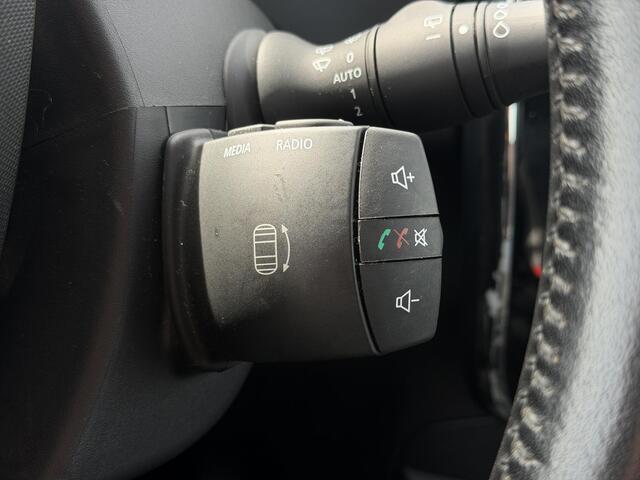 Renault ZOE R110 Bose 41 kWh | Koopaccu | Stoelverwarming | Airco | Achteruitrijcamera | PDC | Cruise Control |