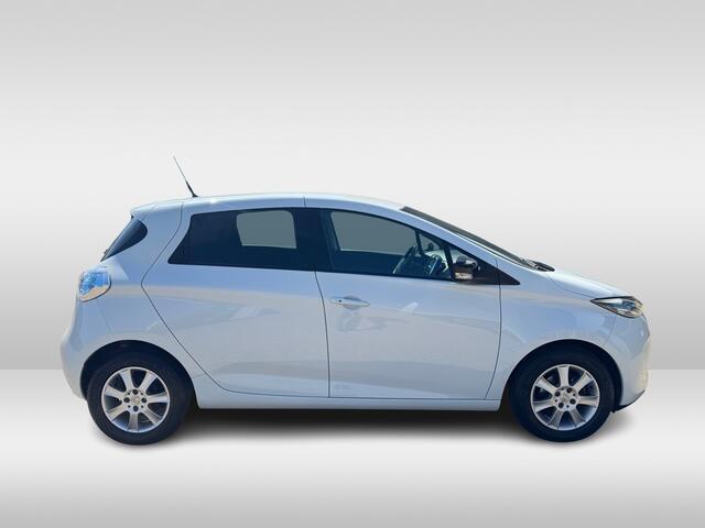 Renault ZOE R90 Intens 41 kWh Koopaccu - Stoelverwarming - Navi - Camera - Cruise - Bluetooth - Rijklaar