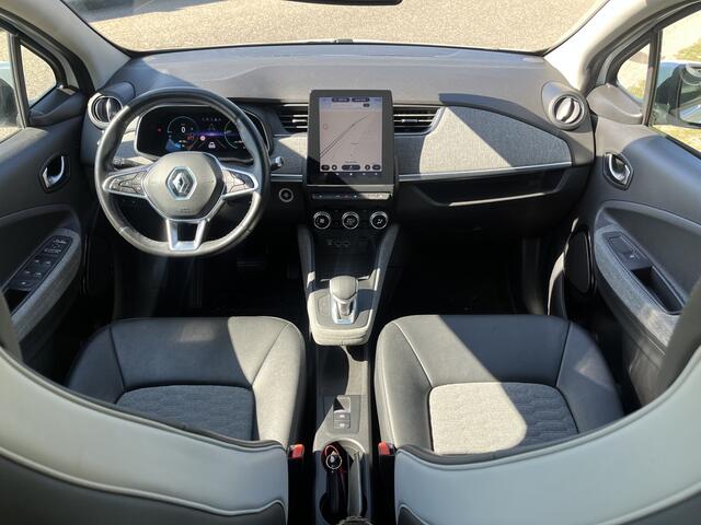 Renault ZOE R135 Intens Business 52 kWh (Koopbatterij) / CCS-SNELLADER! / Stoelverw. / Camera / Keyless / LMV /