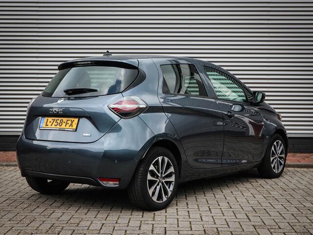 Renault ZOE R135 Intens 52 kWh | Clima | Navi | Cruise | Pdc voor/achter | Camera | Led | Lichtmetaal | Half leer |