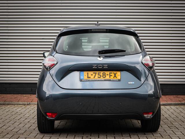 Renault ZOE R135 Intens 52 kWh | Clima | Navi | Cruise | Pdc voor/achter | Camera | Led | Lichtmetaal | Half leer |
