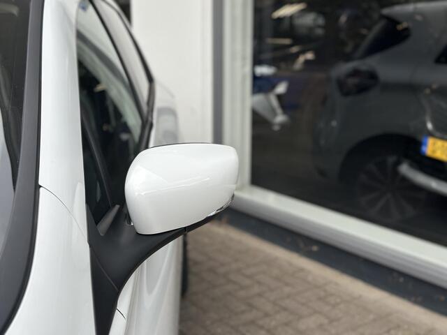 Renault ZOE R135 Intens 52 kWh | SoH 95% | All - Season banden | Koop accu! | Inclusief accu | Navigatiesysteem | Camera achter | Stoelverwarming | Stuurverwarming |