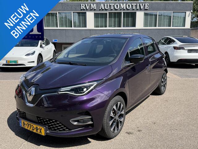 Renault ZOE R135 Evolution 52 kWh SOH 95% | 30.000KM | DEALER ONDERHOUDEN| CAMERA | CCS SNELLADER| FULL LED | RIJKLAAR GELEVERD INCL. 12 MND BOVAG GARANTIE| LANE ASSIST|