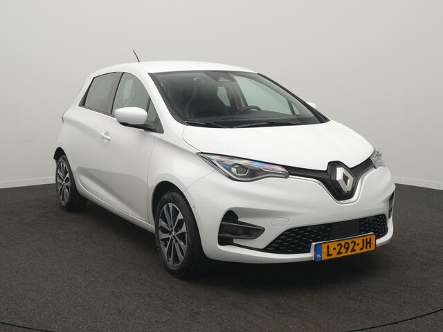 Renault ZOE R135 Intens 52 kWh - RIJKLAARPRIJS - Achteruitrijcamera - Stoel- en Stuurverwarming - Dealeronderhouden