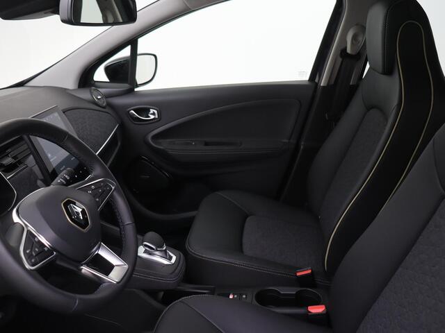 Renault ZOE R135 Pk Iconic 52 kWh Batterijkoop | Navigatie | Climate Control | Cruise Control | Digitale Cockpit | Pack Winter | Bose Premium Audio |