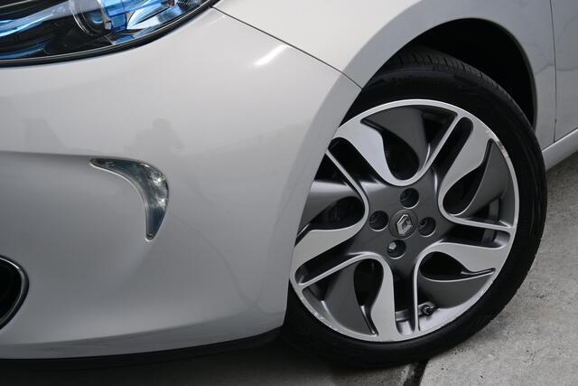 Renault ZOE Q90 Intens Quickcharge 41 kWh | INCL. ACCU | CAMERA | NAVI | CRUISE CONTROL | CLIMATE CONTROL | PDC | LMV