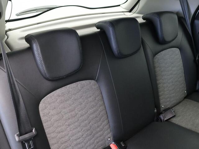 Renault ZOE R135 Intens 52 kWh | Achteruitrijcamera | Navigatie | Cruise control | LED verlichting | Dodehoek detectie | Parkeersensoren |