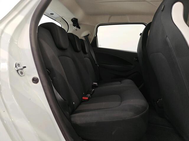 Renault ZOE R110 LIFE 52 kWh I KOOPACCU I NAVIGATIESYSTEEM I P-SENSOREN I CLIMATE CONTROL