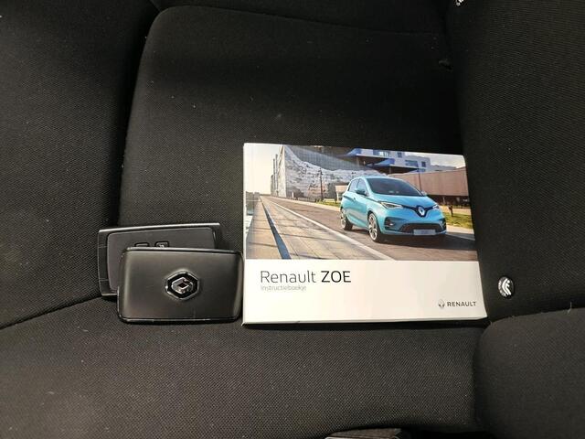 Renault ZOE R110 LIFE 52 kWh I KOOPACCU I NAVIGATIESYSTEEM I P-SENSOREN I CLIMATE CONTROL