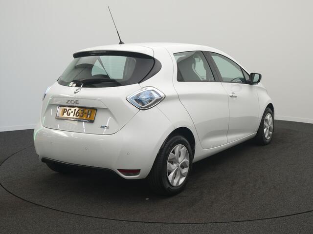 Renault ZOE Q90 Life Quickcharge 41 kWh - RIJKLAARPRIJS - Accukoop - Parkeersensoren achter