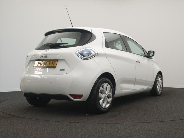 Renault ZOE Q90 Life Quickcharge 41 kWh - RIJKLAARPRIJS - Accukoop - Parkeersensoren achter