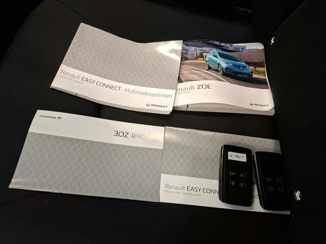 Renault ZOE R110 LIFE 52 kWh (87% SOH) I KOOPACCU I NAVIGATIESYSTEEM I P-SENSOREN I CLIMATE CONTROL