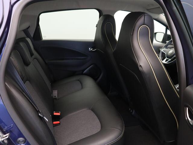 Renault ZOE R135 Iconic 52 kWh | Koopaccu | BOSE | Stoel- en stuurwielverwarming | 95% accuscore |