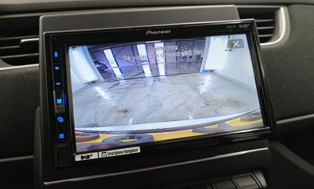 Renault ZOE R110 Life 52 kWh 5Drs. / Pdc+Camera / airco / Radio multimedia / Incl. Battery /