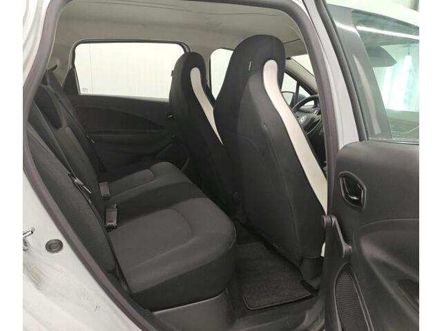 Renault ZOE R110 Life 52 kWh 5Drs. / Pdc+Camera / airco / Radio multimedia / Incl. Battery /