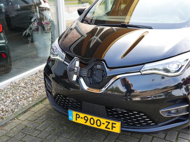 Renault ZOE R135 Intens 52 kWh SOH 94% | Warmtepomp | Apple Carplay/Android Auto | Achteruitrijcamera |