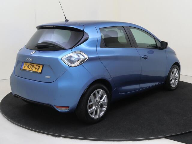 Renault ZOE R110 Limited 41 kWh incl koopaccu | Navigatie | Parkeersensoren | LM Velgen |