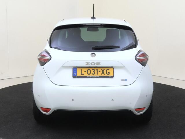 Renault ZOE R135 Serie Limitee Riviera 52 kWh Inclusief koopaccu | Climat Control | Ledere bekleding | PDC Achter | Cruise control |