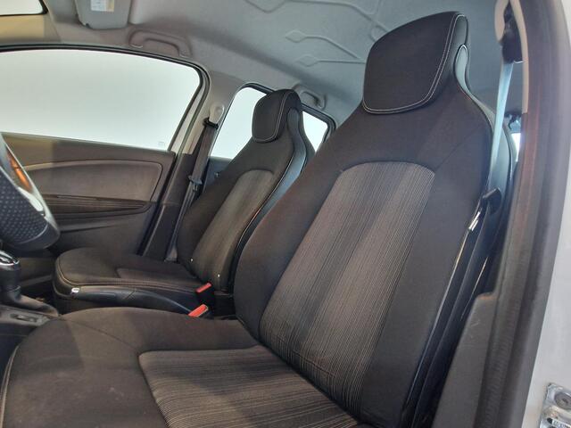 Renault ZOE R110 Limited 41 kWh | 86% SOH | KOOP ACCU | NAVIGATIE | ACHTERUITRIJCAMERA | CLIMATE CONTROL |