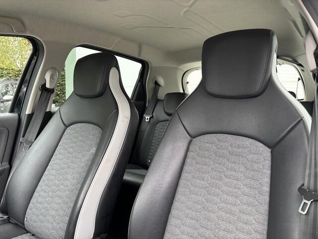 Renault ZOE R135 Intens 52 kWh Navigatie / Achteruitrijcamera / Koop Accu