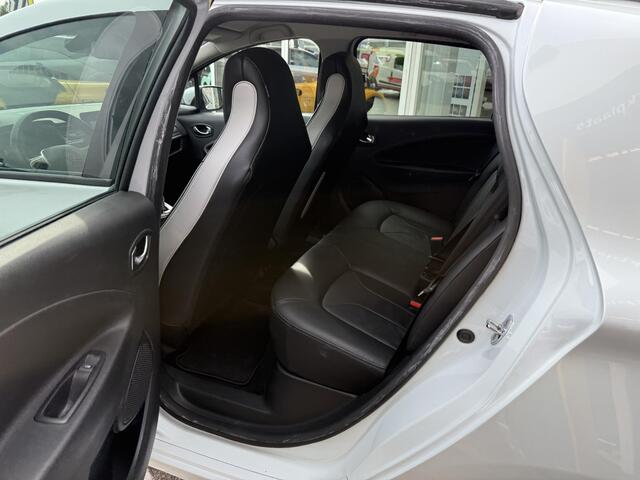 Renault ZOE R135 Edition One 52 kWh | NAP | Bose Audio | Leer | Stoelverwarming | LED | DAB | Achteruitrijcamera | – foto 8