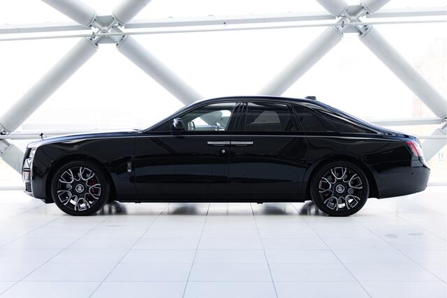 Rolls-Royce GHOST 6.75 V12 | Black Badge | Starlight | TV | Massage |