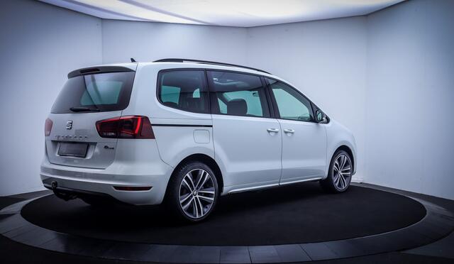 Seat ALHAMBRA 2.0TSI Dsg FR-INTENSE PANO | XENON | CAMERA | STOELVERW | ELEK SCHUIFDEUREN | NAVI | CARPLAY | CRUISE | AFN TREKHAAK | LMV 18''