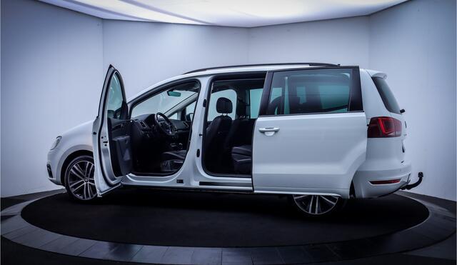 Seat ALHAMBRA 2.0TSI Dsg FR-INTENSE PANO | XENON | CAMERA | STOELVERW | ELEK SCHUIFDEUREN | NAVI | CARPLAY | CRUISE | AFN TREKHAAK | LMV 18''
