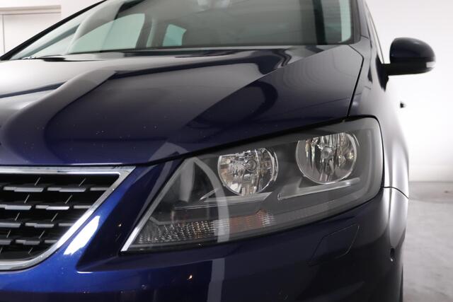 Seat ALHAMBRA 1.4 TSI Stylance, 7-Persoons, Panoramadak, Trekhaak, Camera, Apple CarPlay/Android Auto